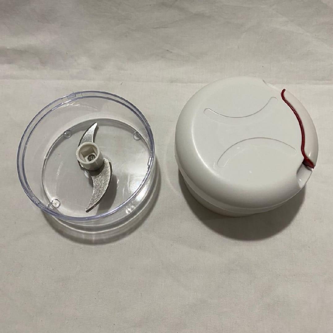 Mini Food Chopper – Manual Pull-Cord Vegetable & Garlic Cutter | No Electricity Required